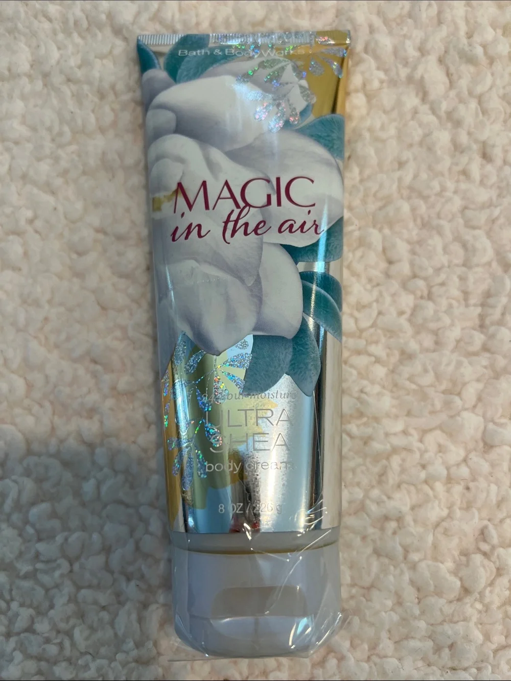 Bath & Body Works Magic in the Air Body Cream - 8 ounces